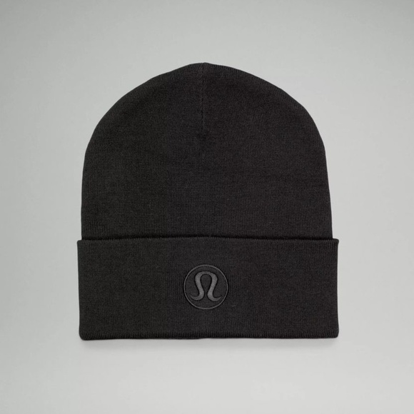 Warm Revelation Beanie main image 3